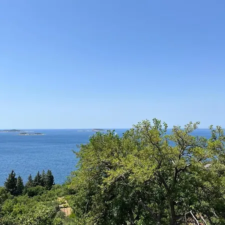 Apartman Sol *